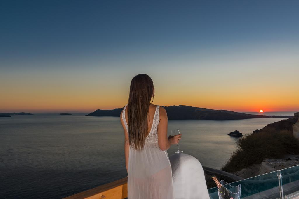 Elite Luxury Suites Oía Zewnętrze zdjęcie